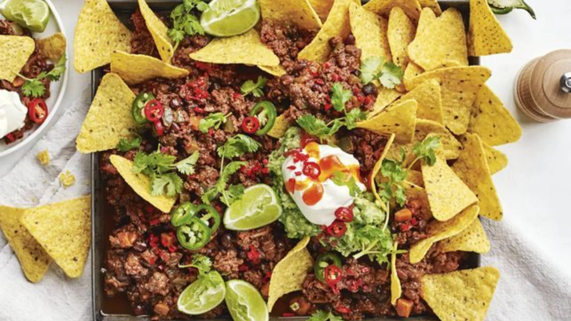 Chilli con carne nachos recipe